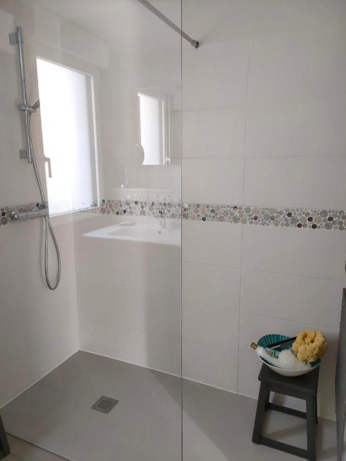 Bed and Breakfast Le Crabe Rouge Ґруа Екстер'єр фото